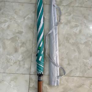 Dù cầm tay dài